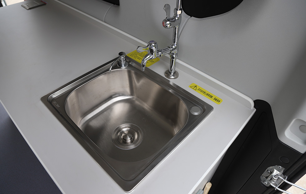 ZK5041XJC16动物疫病检测车