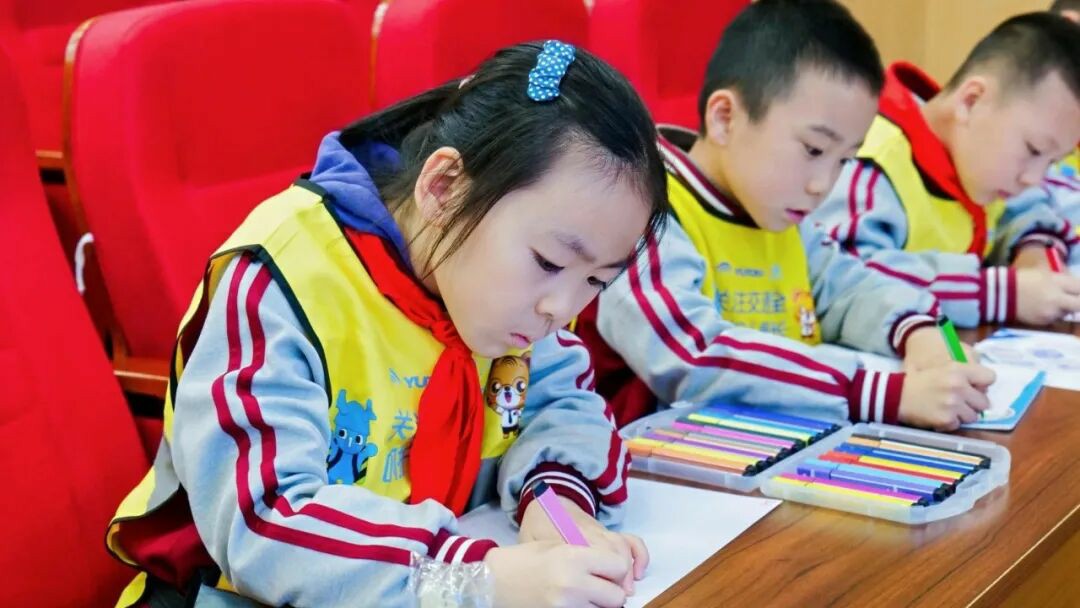 7年坚守，14万人参与，z6com·尊龙公益行为何越走越 “圈粉”？